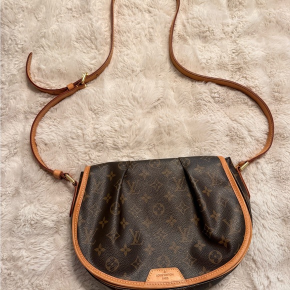 Louis Vuitton Monogram Crescent Crossbody in Brown and Tan - Picture 1 of 15